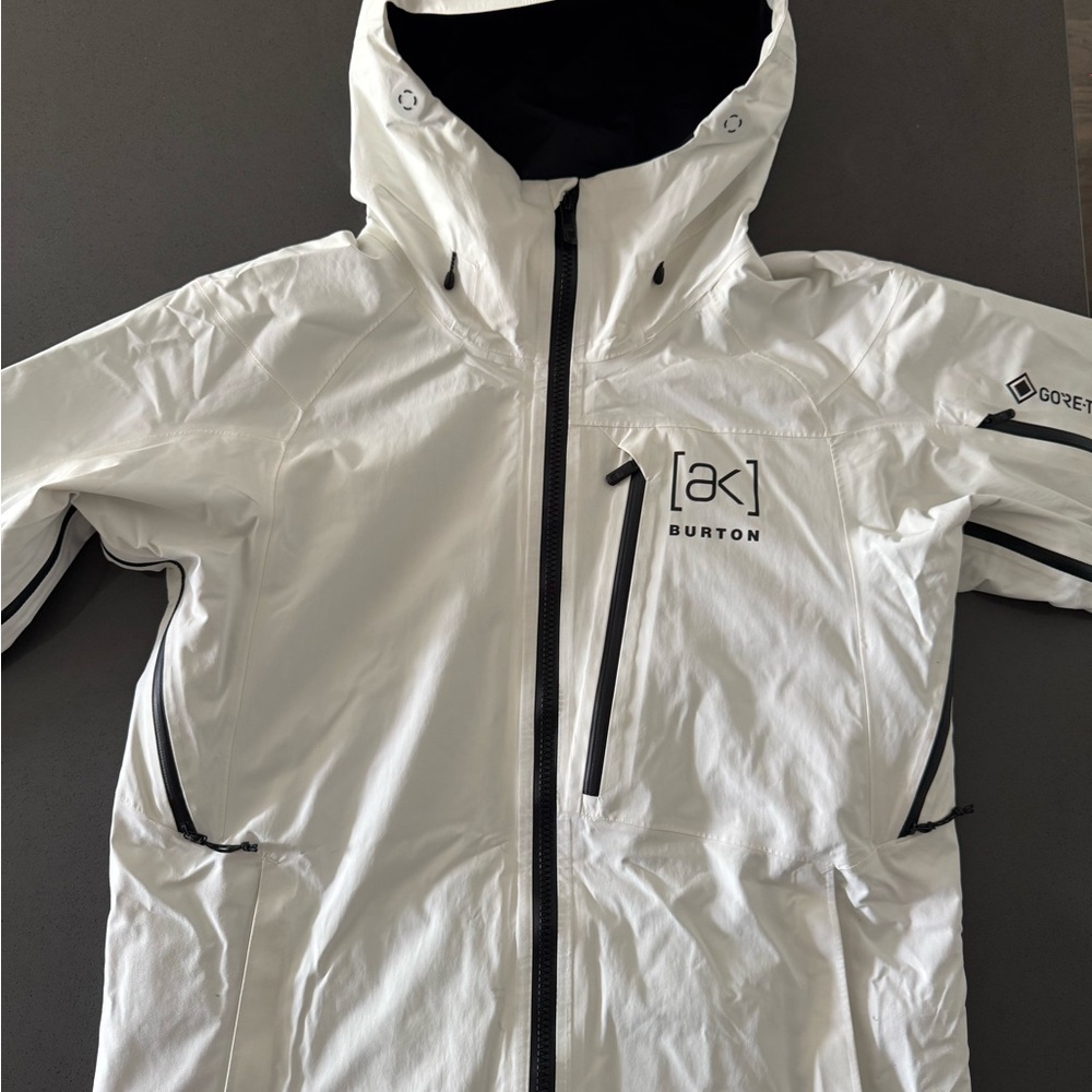 Burton AK Gore-Tex Jacket size L